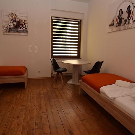 Apartment Ostendplatz Stoccarda Esterno foto