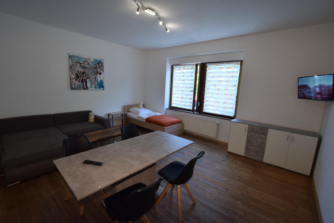 Apartment Ostendplatz Stoccarda Esterno foto