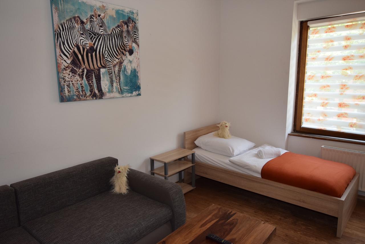 Apartment Ostendplatz Stoccarda Esterno foto